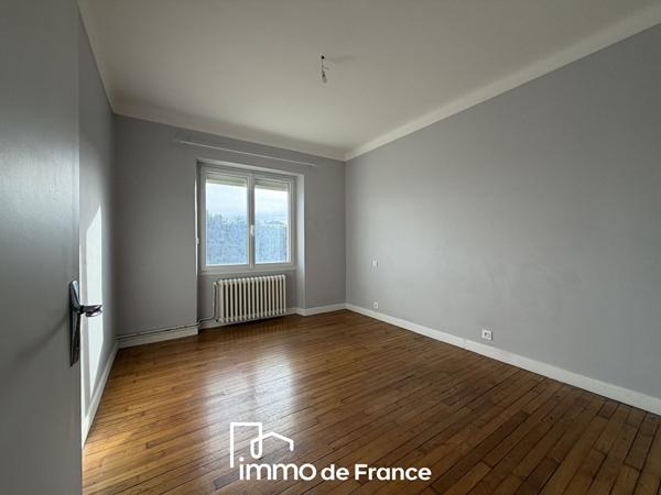 RODEZ, Maison de ville Type 5 sur une parcelle de 224 m²