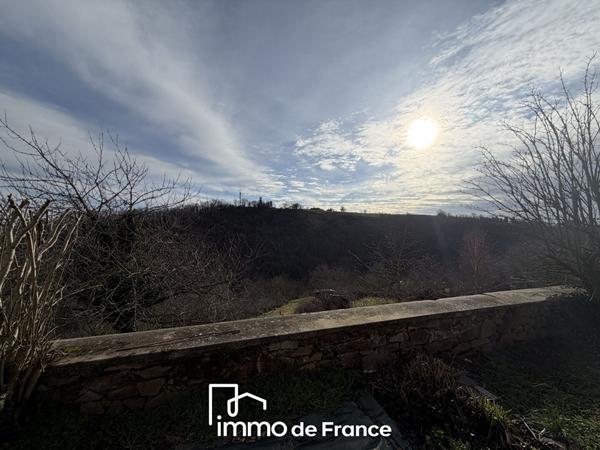 RODEZ, Maison de ville Type 5 sur une parcelle de 224 m²