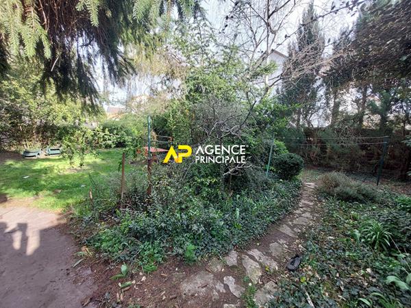 BEZONS_Terrain 216 m2 €187 000 ** - Référence 4475