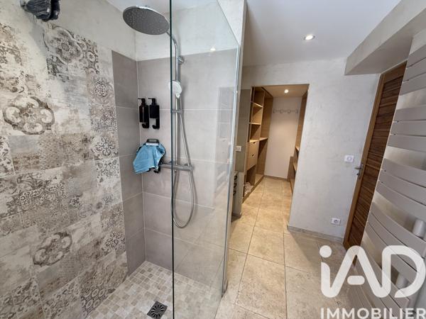 Maison à vendre 3 pièces 74,3 m² Sainte-Tulle