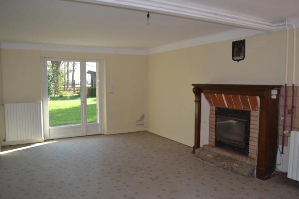 🏡 Authentique corps de ferme avec terrain de plus d’un hectare 🌳