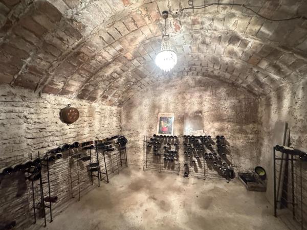 Propriété familiale avec parc et tennis