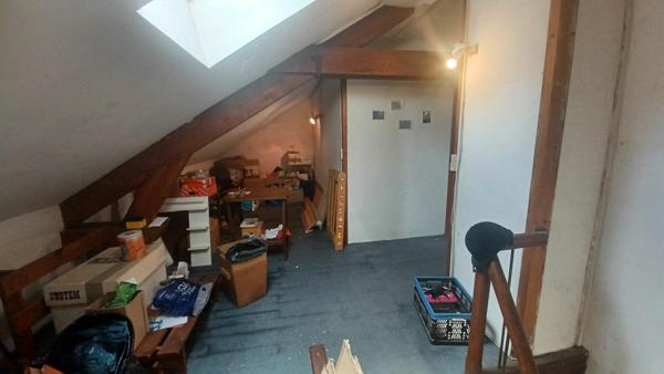 Maison à vendre    5 pièces • 102,28 m2 Saint-Étienne-de-Saint-Geoirs