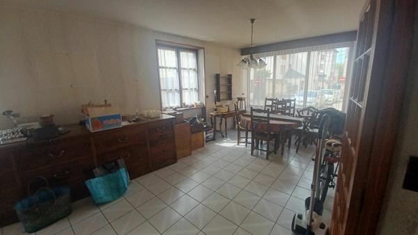 Maison à vendre    5 pièces • 102,28 m2 Saint-Étienne-de-Saint-Geoirs