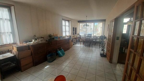 Maison à vendre    5 pièces • 102,28 m2 Saint-Étienne-de-Saint-Geoirs