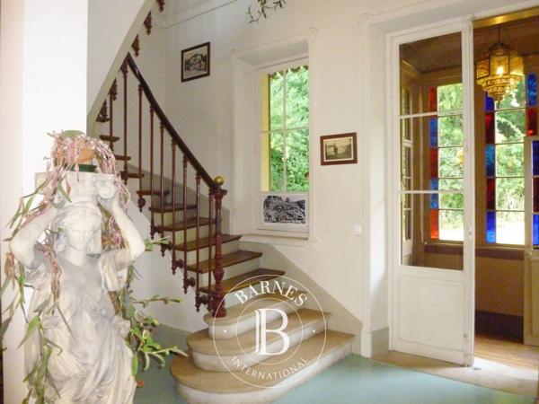 Saint-Prix, Maison 7 Chambres -  375 m² à vendre