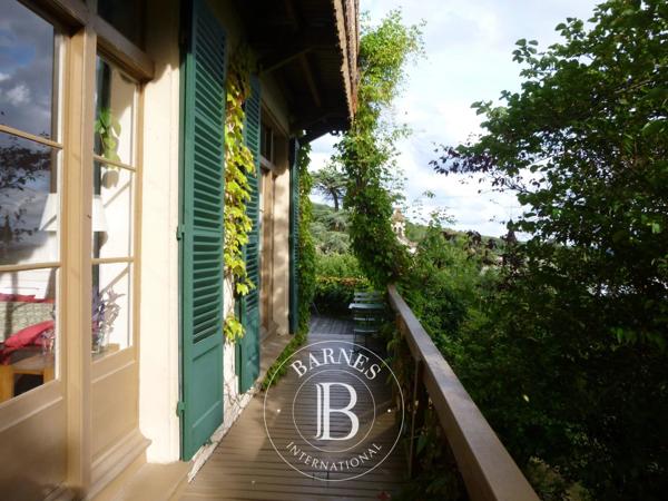 Saint-Prix, Maison 7 Chambres -  375 m² à vendre