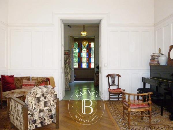 Saint-Prix, Maison 7 Chambres -  375 m² à vendre