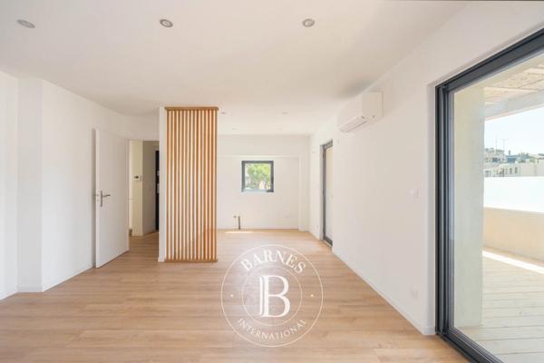 Marseille 7ème, Appartement 2 Chambres -  77 m² à vendre