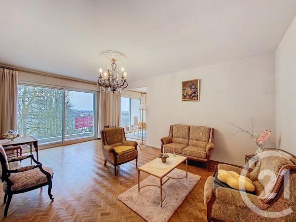 Appartement T4 à vendre  4 pièces - 101 m2 CHOLET - 49