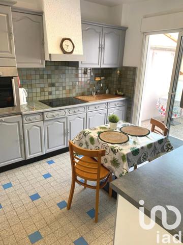 Maison 9 pièces de 192 m² à Vittel (88800)