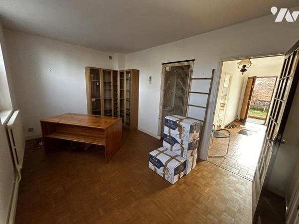 Maison de caractère avec logement indépendant et dépendances