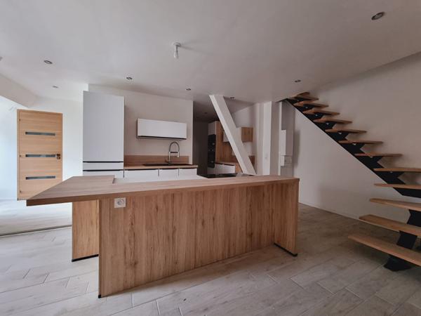 Appartement DIJON 5 Pièces 163.12 m² dans hôtel particulier