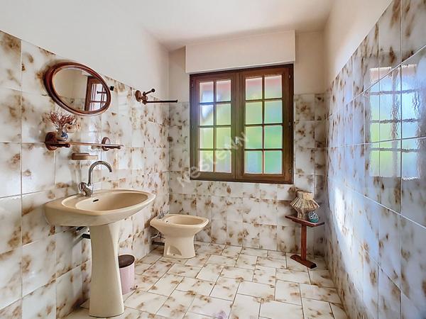 Maison Sevremoine (Saint-crespin-sur-moine) proches des commodités, à 10 minutes de VALLET, 10 minutes de CLISSON et de sa gare, à 3 minutes de l'axe NANTES-CHOLET, à 30 minutes de NANTES et 25 minutes de CHOLET