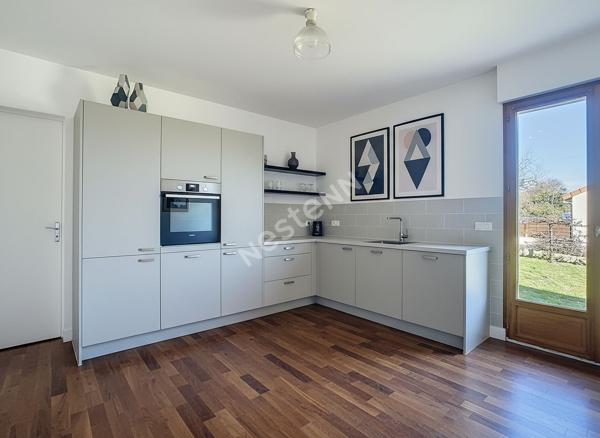 Maison Sevremoine (Saint-crespin-sur-moine) proches des commodités, à 10 minutes de VALLET, 10 minutes de CLISSON et de sa gare, à 3 minutes de l'axe NANTES-CHOLET, à 30 minutes de NANTES et 25 minutes de CHOLET