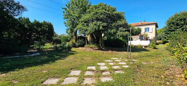 Maison 6 pièces 126m2 sur grand terrain piscinable