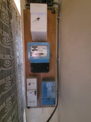 Bâtisse de 130m² de CACHET à RENOVER entièrement