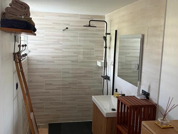 Appartement à vendre 199 990 € Le Gosier 2 p 46 m² DPE