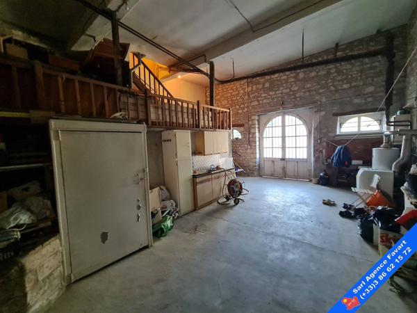 Maison 5 pièces 104m² à vendre à Laroche-Saint-Cydroine 89400