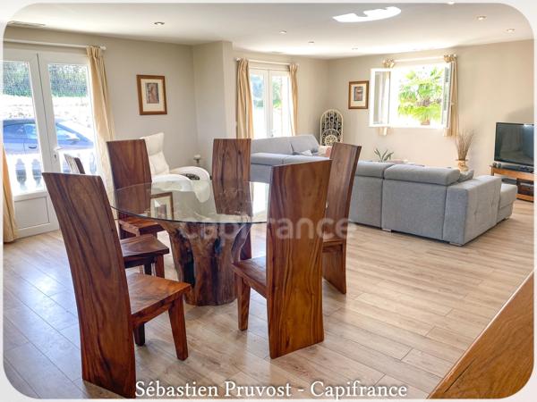 Dpt Dordogne (24), à vendre proche de THIVIERS plain-pied 3 chambres sur sous-sol P8 de 177 m² - Terrain de 2142 m² - Studio Indépendant