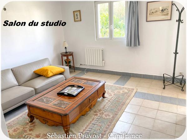 Dpt Dordogne (24), à vendre proche de THIVIERS plain-pied 3 chambres sur sous-sol P8 de 177 m² - Terrain de 2142 m² - Studio Indépendant