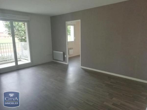 Appartement à louer 2 pièces 52.6m² Mazingarbe (62670)