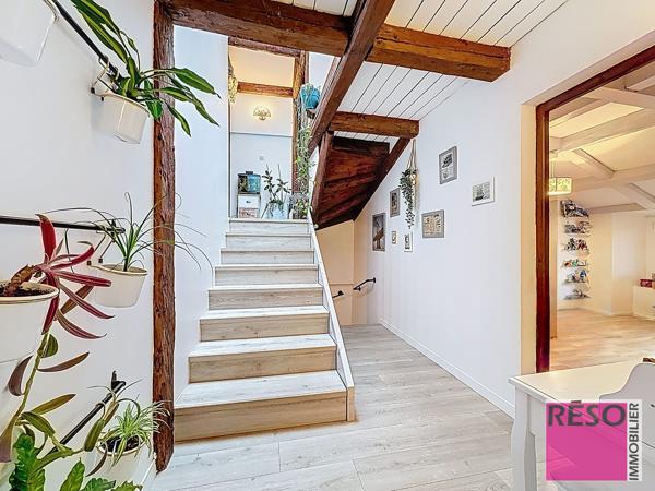 Magnifique maison de village – Charme & rénovation de qualité – Rare à la vente
