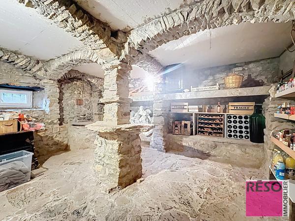 Magnifique maison de village – Charme & rénovation de qualité – Rare à la vente