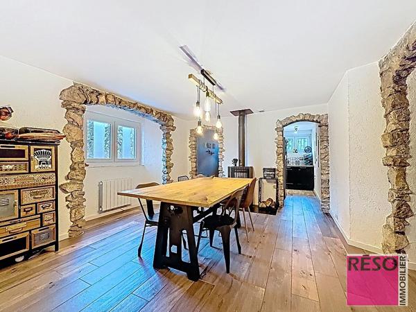 Magnifique maison de village – Charme & rénovation de qualité – Rare à la vente