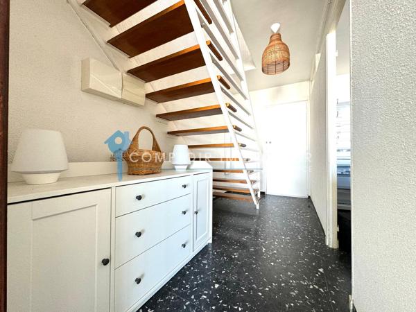 Duplex
                                                                                                                                                                                                                                                                                                                        3 pièce(s)                                                                                                                                                                                                          2 chambre(s)                                                                                                                                                                                                          64  m²