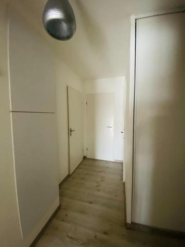 APPARTEMENT IMPECCABLE ET LUMINEUX AVEC BALCON EXPOSE OUEST VUE DEGAGEE A QUELQUES MINUTES DE LA GARE ET DU CENTRE VILLE