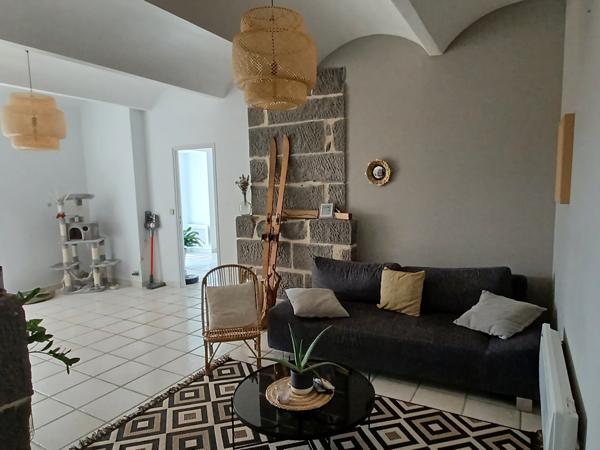 Appartement 8 pièces - 148 m²