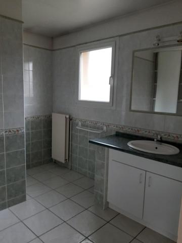 Maison 4 pièces de 120 m² à Andrezieux boutheon