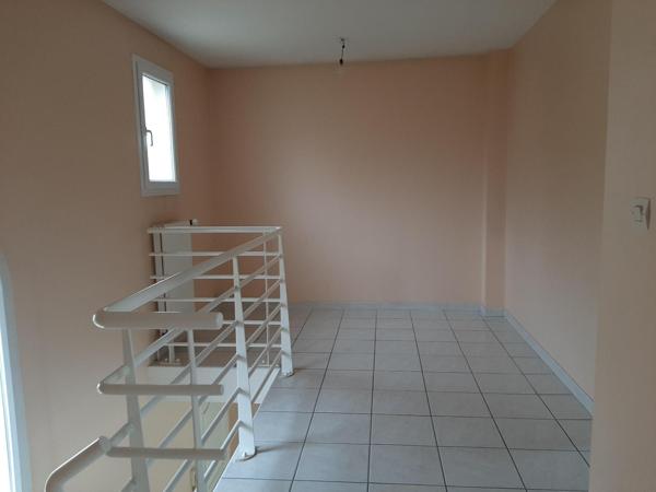 Maison 4 pièces de 120 m² à Andrezieux boutheon