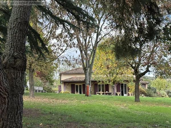 Vente                                                      Maison
                        
                     5 pièces                      102 m2                     à Marmande