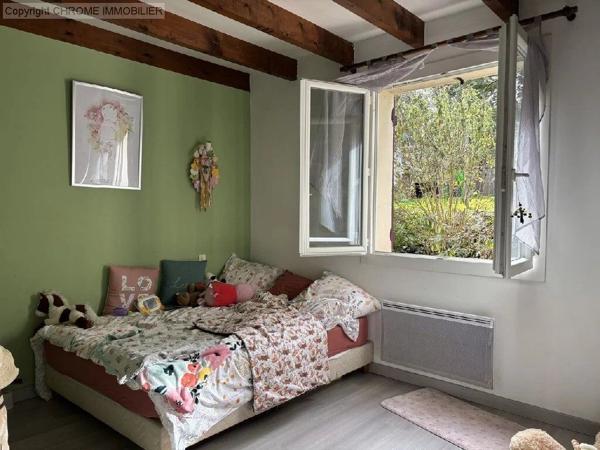 Vente                                                      Maison
                        
                     5 pièces                      102 m2                     à Marmande