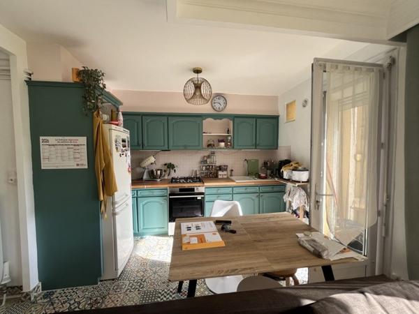 Appartement à louer 990 € CC Tours 4 p 64 m² DPE D