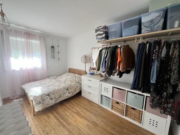 Appartement à louer 990 € CC Tours 4 p 64 m² DPE D