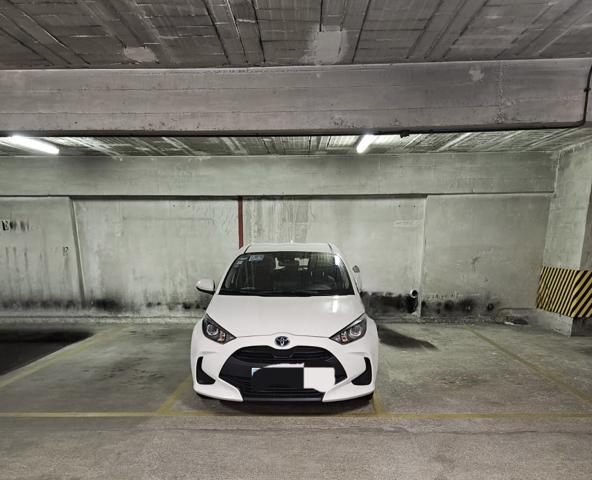 Neuilly-sur-Seine (92200) NEUILLY-SUR-SEINE - ACHILLE PERETTI - EMPLACEMENT DE PARKING EN REZ-DE-CHAUSSÉE