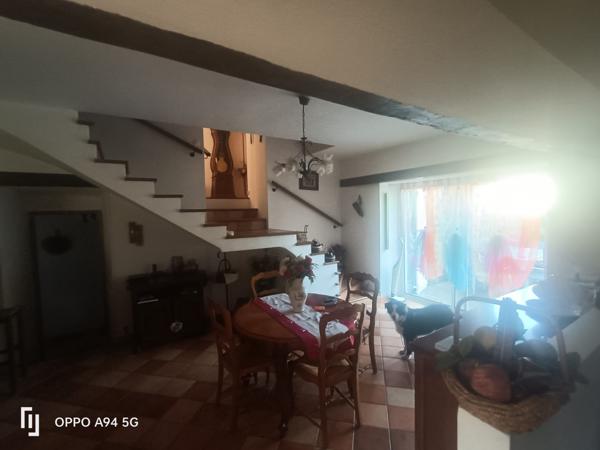 À vendre - Maison ancienne, 8 pièces située à Thueyts (07330)