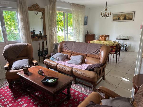 Maison à vendre à Montpon-Ménestérol en Dordogne (24700), ref : 18113/148