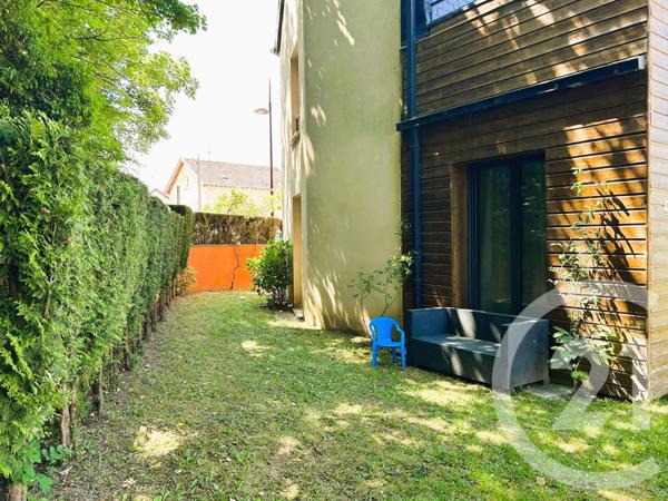 Appartement F3 à vendre  3 pièces - 70 m2 MERU - 60