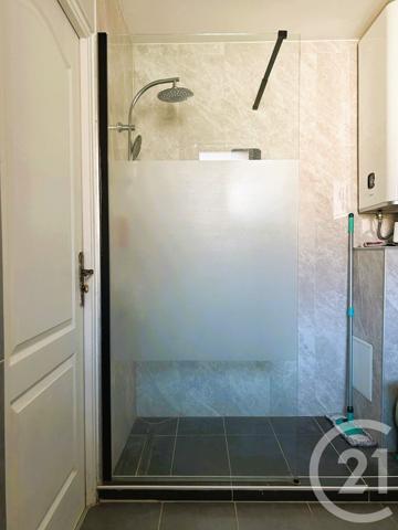 Appartement F3 à vendre  3 pièces - 70 m2 MERU - 60