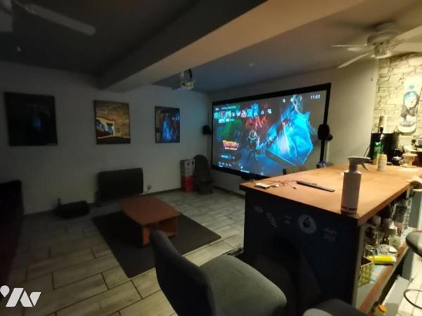 Charmante maison avec dépendance aménagée - Prête à vivre !

Installez-vous  dans cette agréa...