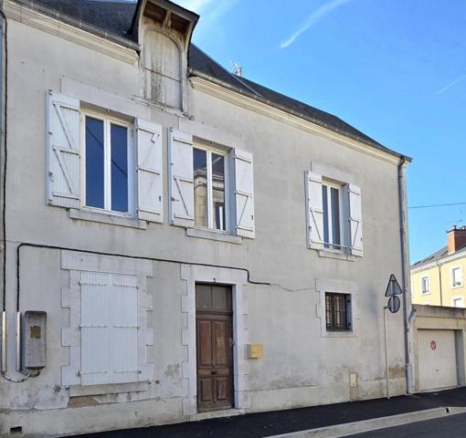 Maison à vendre à Vierzon dans le Cher (18100), ref : 18058-83