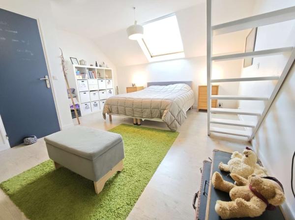 Sartrouville (78500) SARTROUVILLE LE VAUDOIRE - MAISON FAMILIALE 200m² UTILES - 6 CHAMBRES - 400m DE LA GARE - PROCHE TOUTES COMMOD