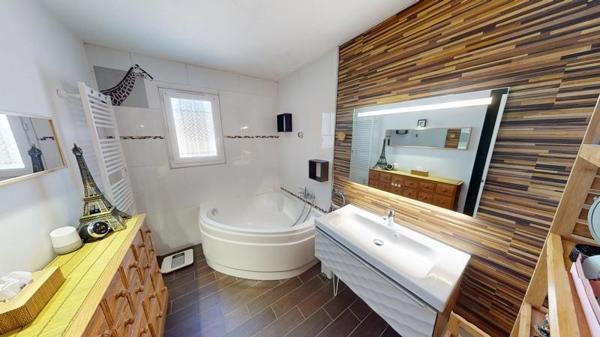Maison à vendre 425 000 € Ormes 5 p 164 m² DPE C