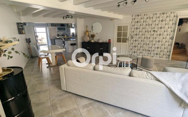 Maison à vendre    5 pièces •  Veyre-Monton