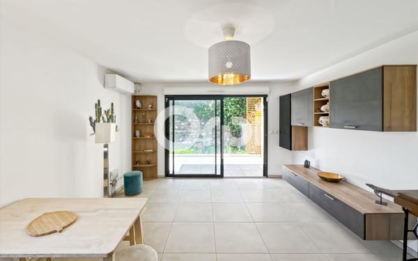 Appartement à vendre    4 pièces • 84,38 m2 Cogolin