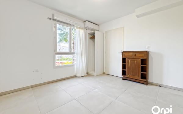 Appartement à vendre    4 pièces • 84,38 m2 Cogolin